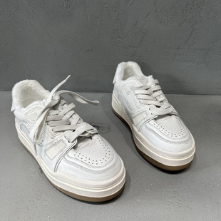 先锋名典女鞋2025冬季新款欧货真皮厚底系带加绒保暖小白鞋板鞋女