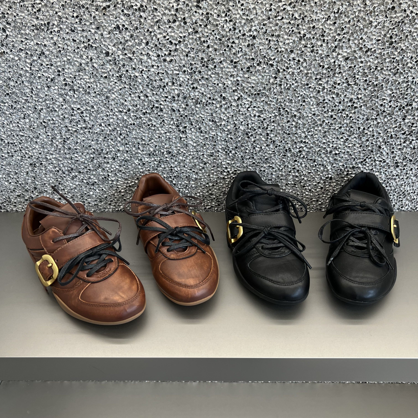 系带牛皮做旧搭扣单鞋德训鞋