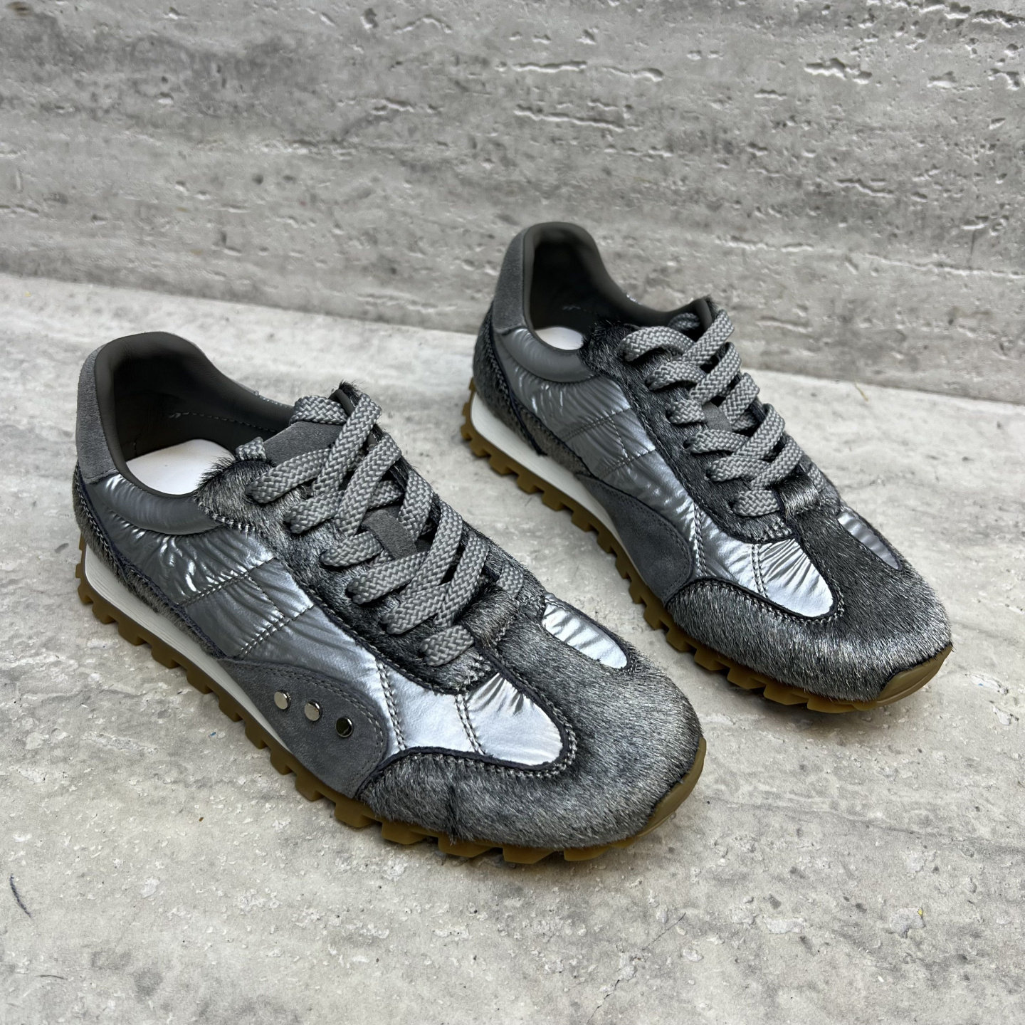 欧洲站欧货真皮女鞋2026春季新款平底系带铆钉马毛运动单鞋德训鞋,女鞋,德训鞋,淘宝优惠券,粉丝福利购,淘宝优惠卷