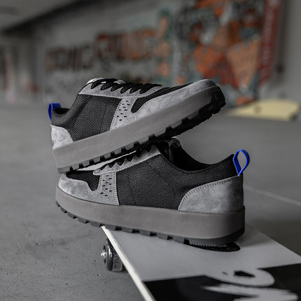 MRA复古星际鞋男秋季透气厚底通勤网面运动休闲华夫阿甘鞋小黑鞋