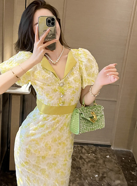 2025夏季新款小清新气质翻领印花收腰连衣裙法式泡泡袖长裙20579