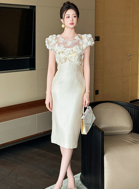 长款礼服裙2025夏季新款女法式设计感花朵泡泡袖修身连衣裙21363