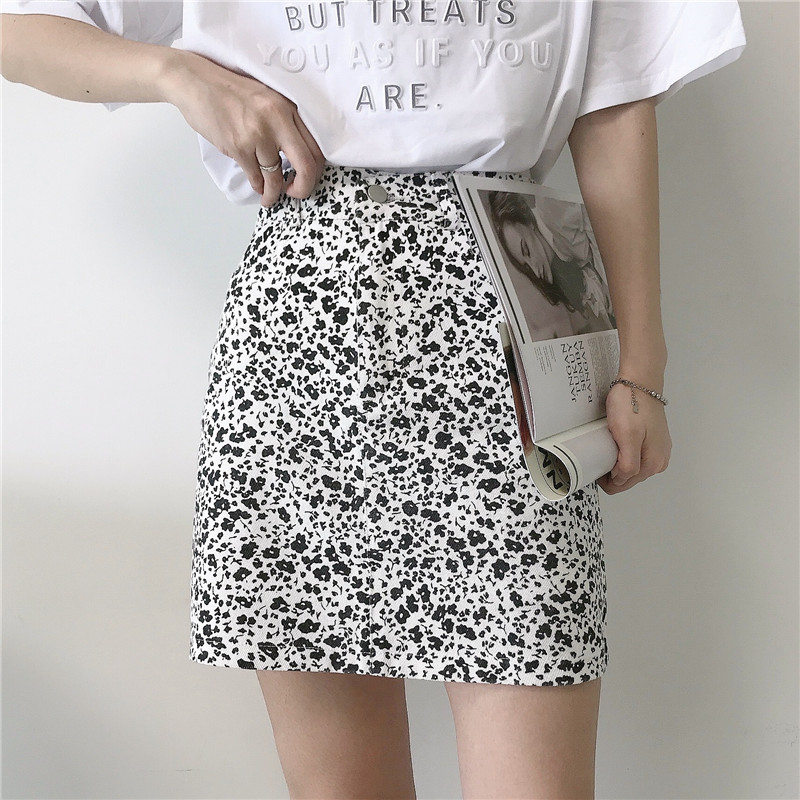 Real price skirt 2021 new summer Hong Kong style retro floral skirt