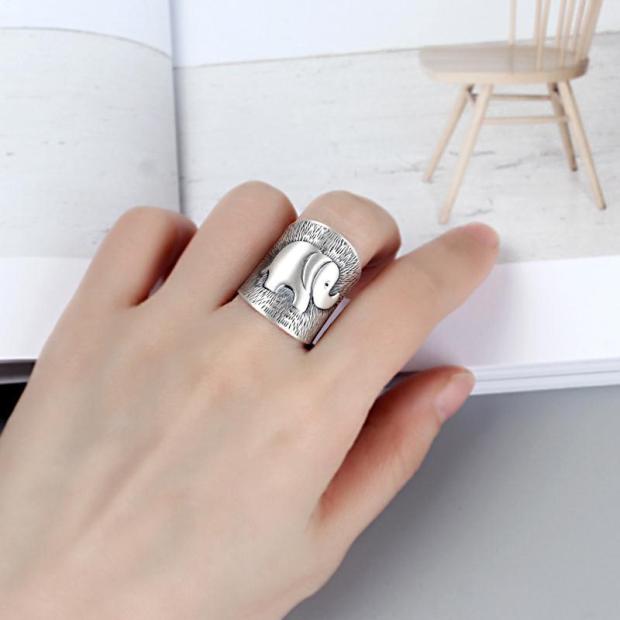 做旧文艺纳福小象泰银宽版戒指