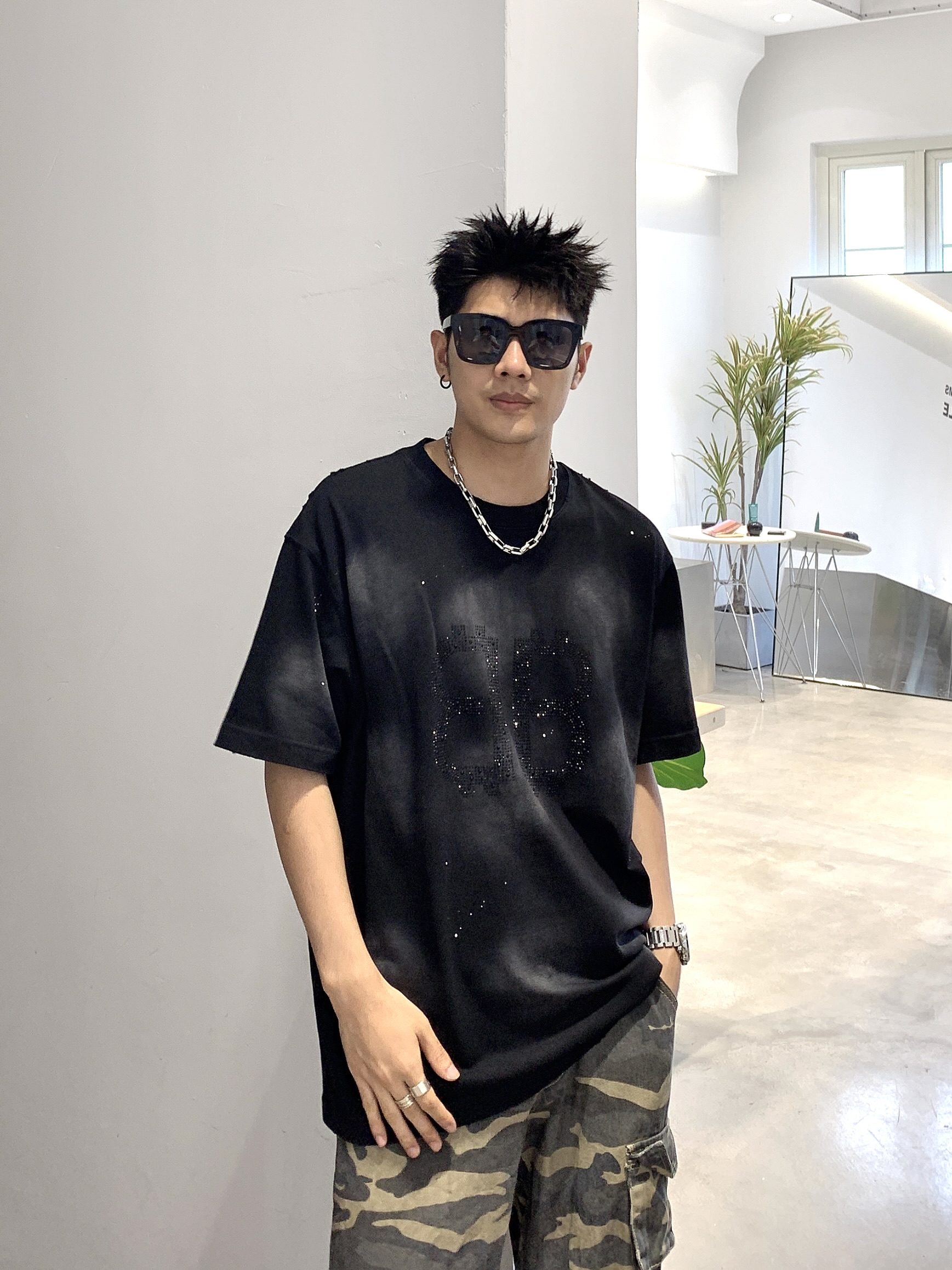 秋冬美式加厚青春水洗复古烫钻字母潮牌宽松落肩流行男士短袖t恤