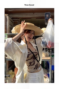 海盐白沙宽松慵懒风不规则门襟衬衫 THREE GOOOD殷三吉