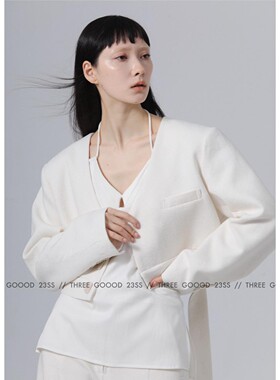 THREE GOOOD殷三吉D设计感时尚纯色百搭气质短款西装外套SW220457