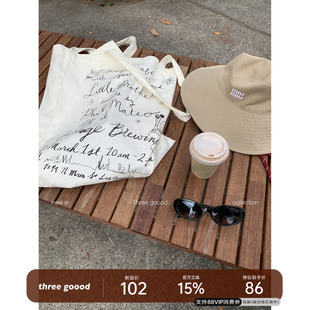 THREE GOOOD殷三吉 复古慵懒的夏日松弛感字母印花帆布包大容量