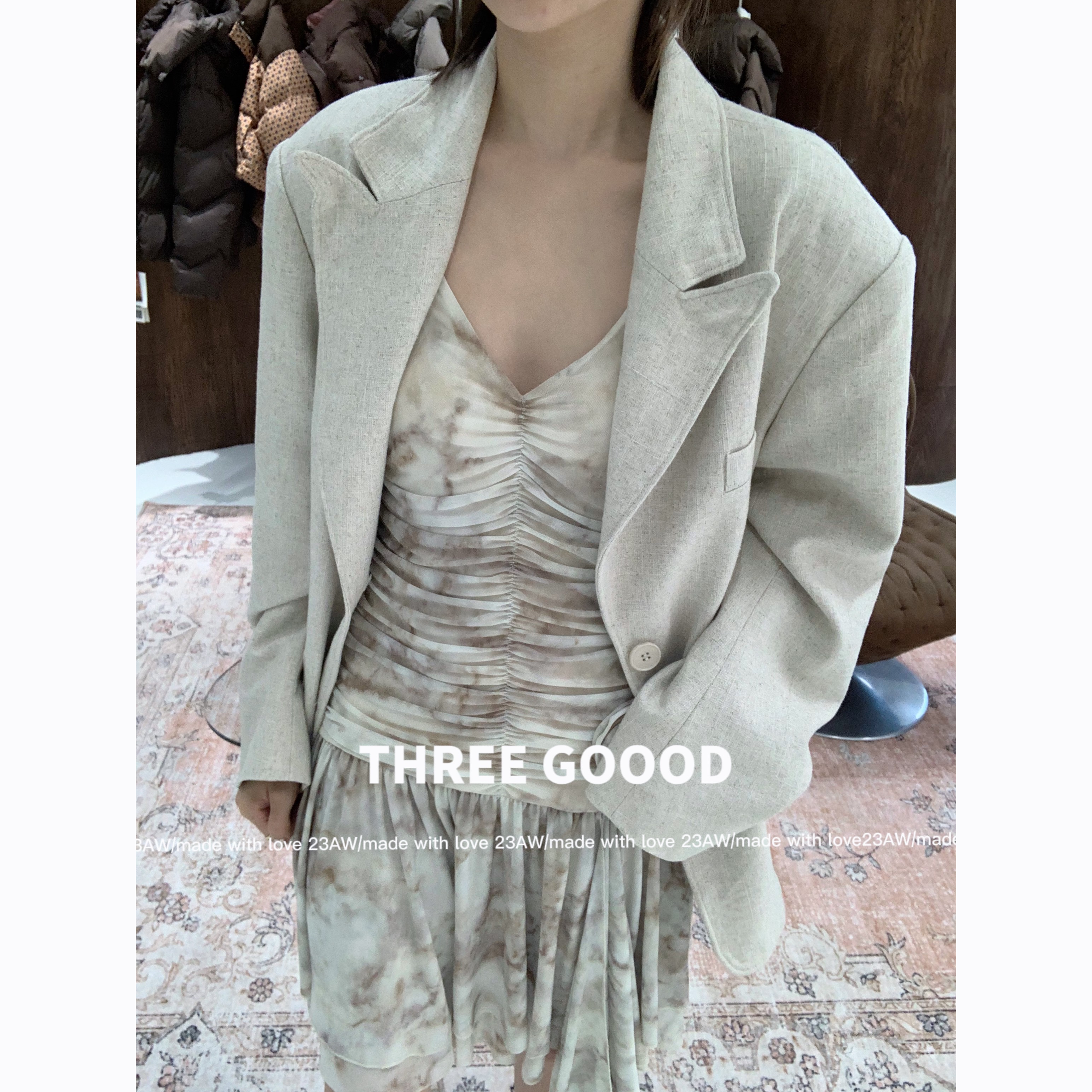 THREE GOOOD殷三吉D一见倾心小众修身甜美挂脖吊带连衣裙SQ230598