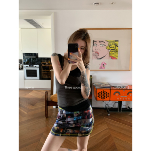 THREE GOOOD殷三吉 空气层个性时髦撞色拼接印花半裙修身包臀裙