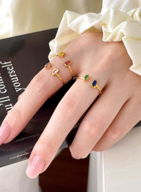 欧美时尚小众设计钛钢镀金简约气质博主款镶钻戒指指环中指食指女