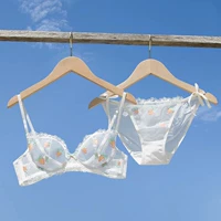 Белая клубника, трусы