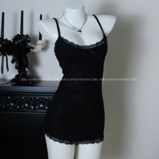 郑大嘻 性感蕾丝花边吊带裙辣妹纯欲风带胸垫包臀裙 钓系斩男