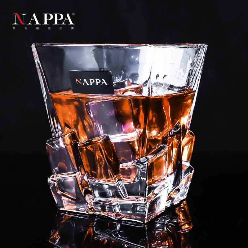 创意新款水晶洋酒瓶套装威士忌酒杯玻璃洋酒杯家用欧式水晶啤酒杯