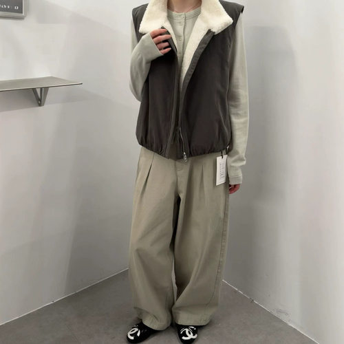 6UP秋冬韩系羊羔毛立领马甲复古老钱风叠穿慵懒通勤休闲外套61372