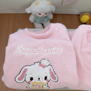 粉色甜点兔冬季珊瑚绒睡衣女卡通可爱圆领套头刺绣宅家休闲家居服