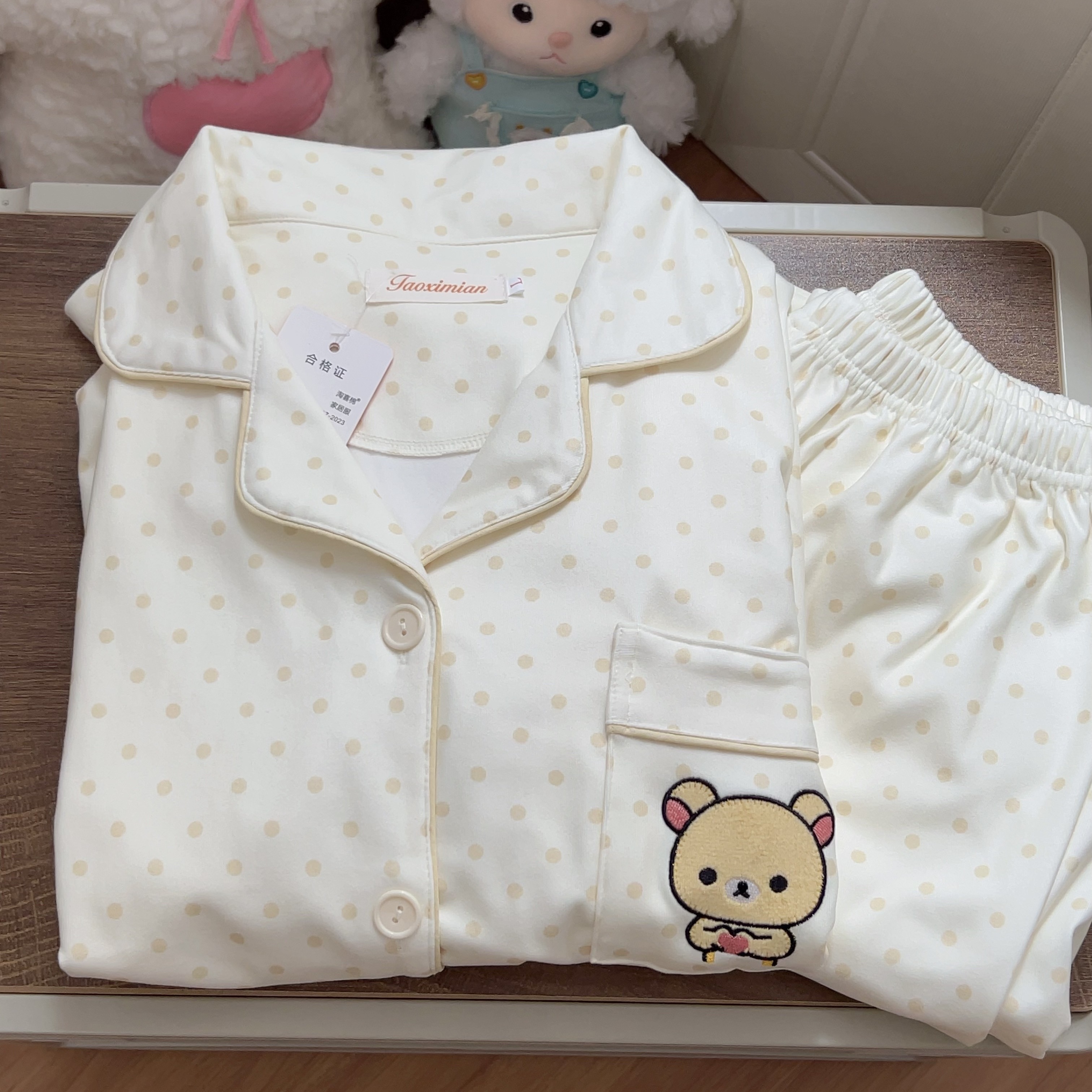 黄油小熊冬季新款德绒睡衣套装