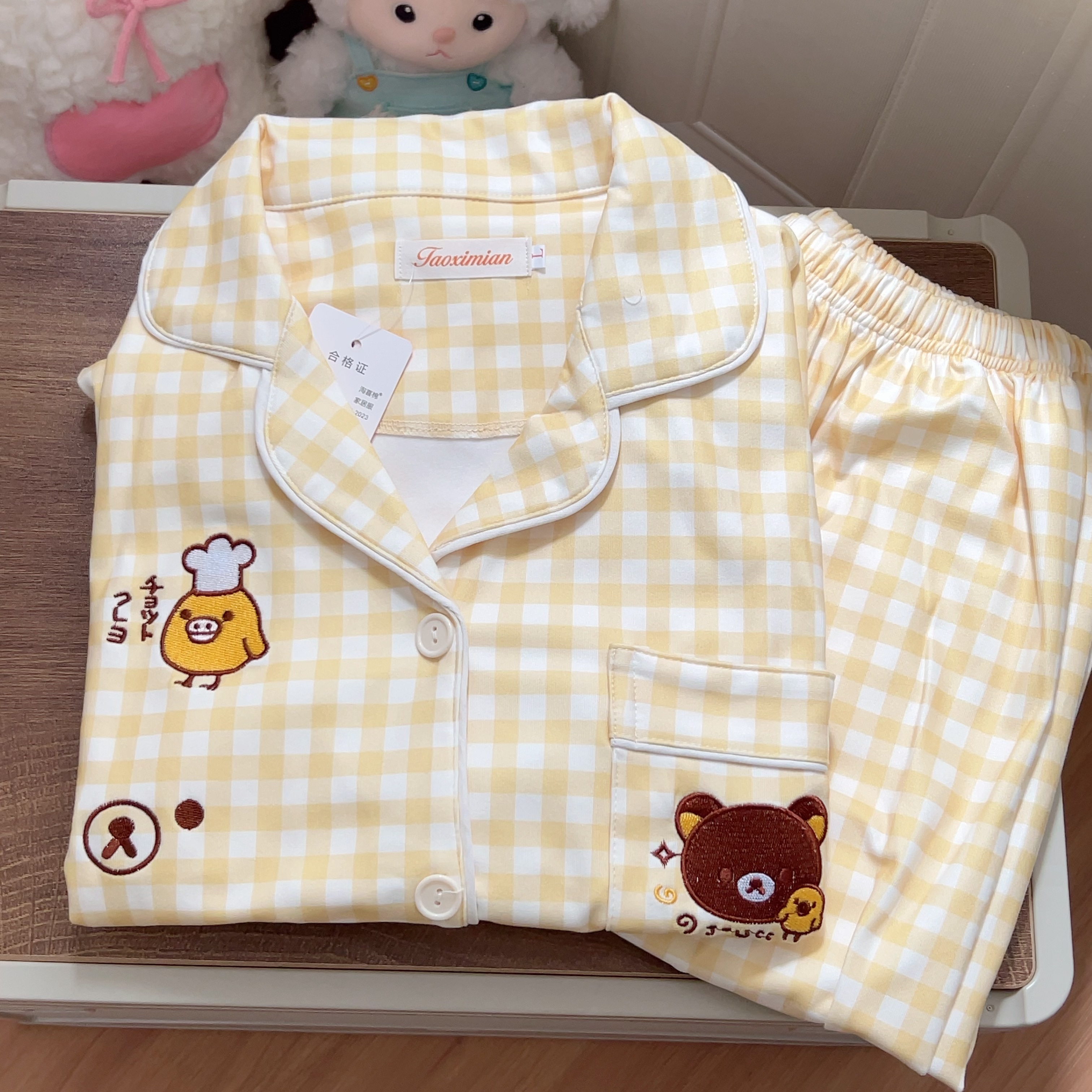 冬季刺绣小熊德绒睡衣套装