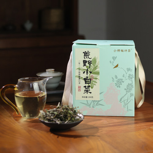 磻溪荒野老树花香白茶小白菜