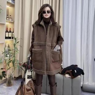马甲宽松 百搭款 女羊羔毛马夹两面穿双口袋个性 设计感保暖洋气时尚