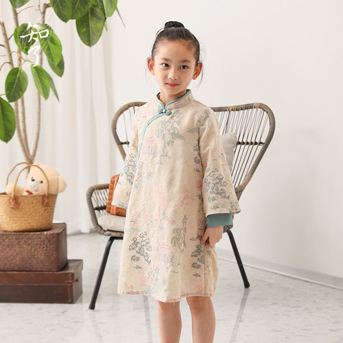 知了童装国风刺绣旗袍