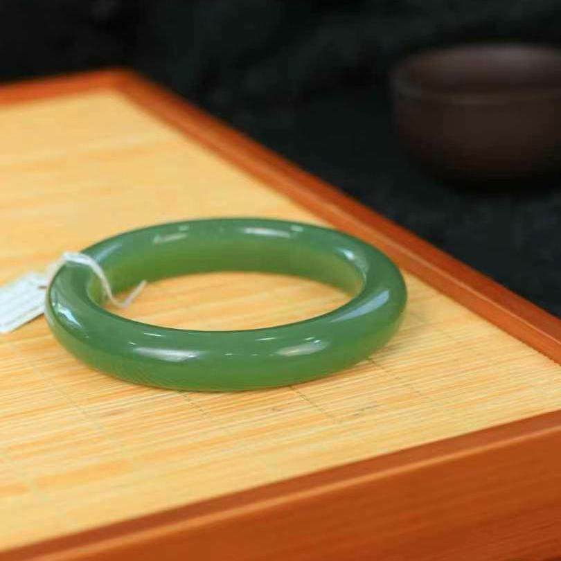 新疆和田玉手镯青玉湖水绿玉镯少女款天然A货旺夫镯送女友美人镯