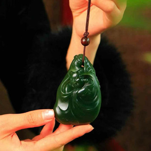 天然和田玉碧玉沙枣青弥勒佛公吊坠笑佛挂件男女款玉石挂件收藏礼