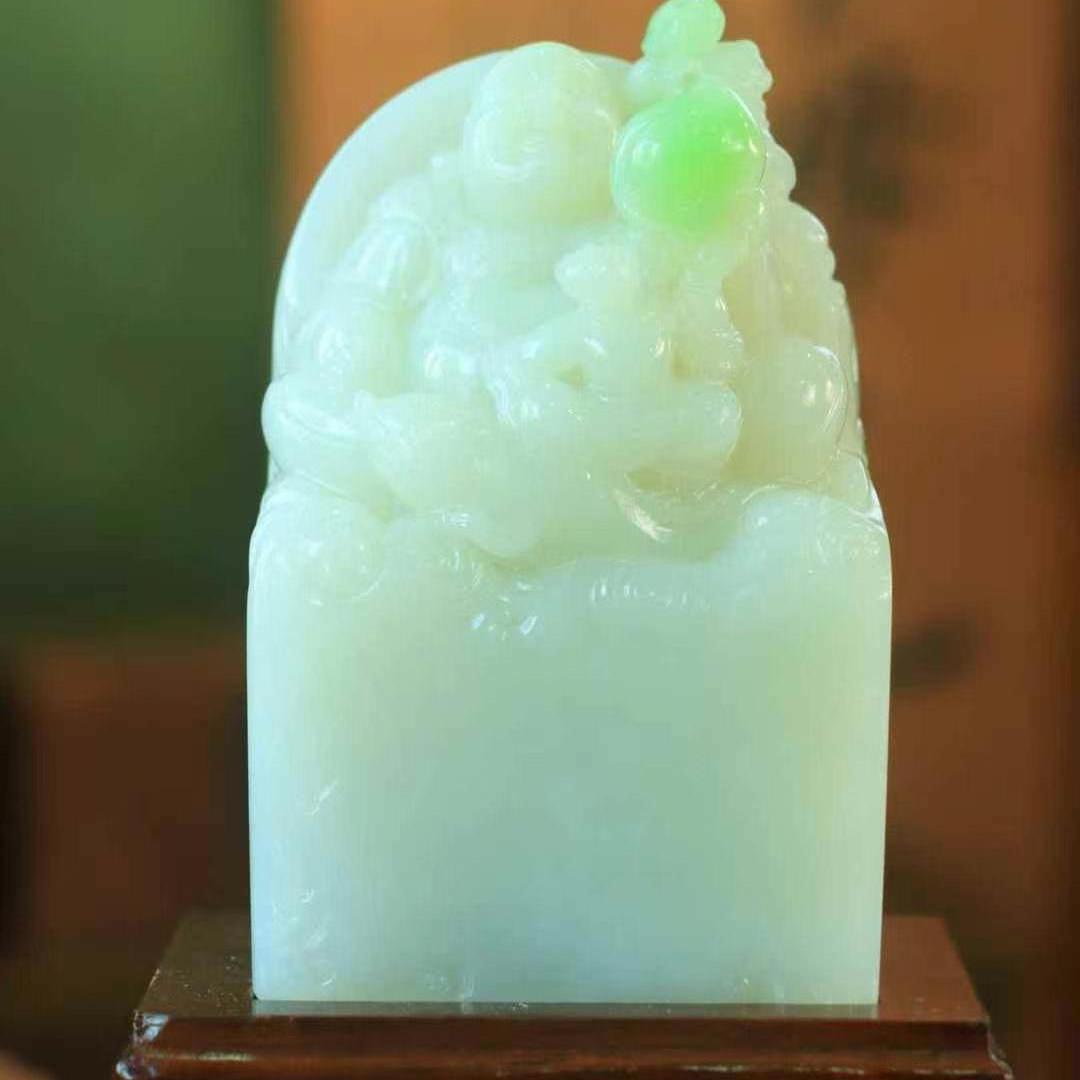天然和田玉青海料印章擺件