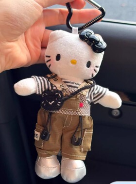 日本代购kitty长腿背带裤挂件