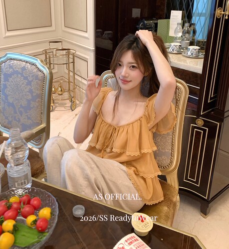 AS韩系温柔大U领甜美蕾丝花边小飞袖宽松遮肉显瘦蛋糕雪纺小衫夏