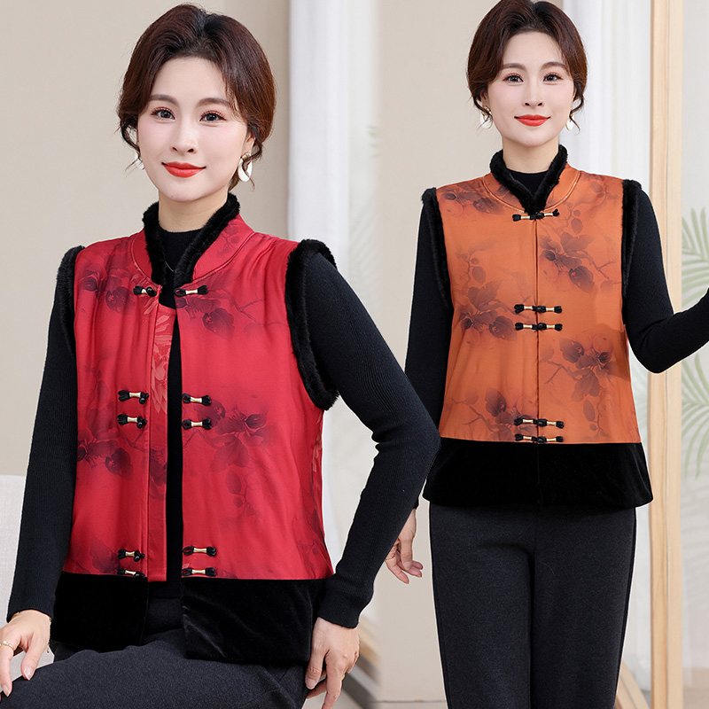 妈妈新款国风盘扣夹棉保暖马甲中老年女秋冬洋气中式棉服上衣坎肩