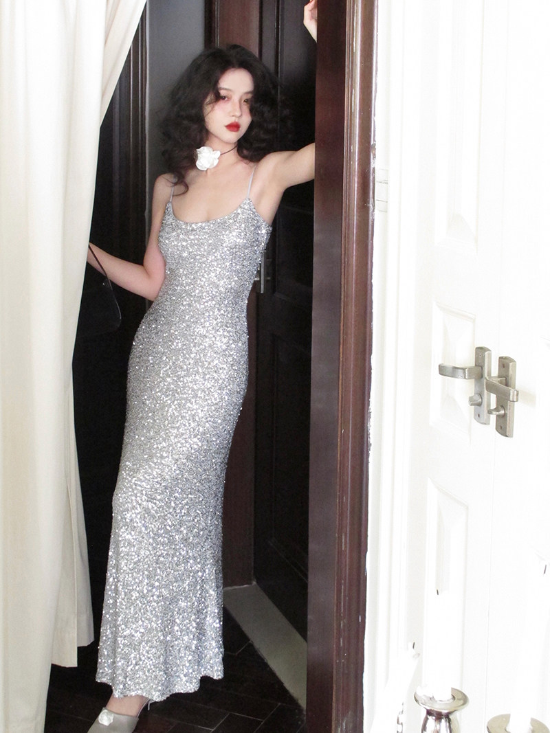 酒午自制【银河星】法式刺绣亮片方领吊带连衣裙修身包臀鱼尾裙女,女装/女士精品,连衣裙,淘宝优惠券,粉丝福利购,淘宝优惠卷