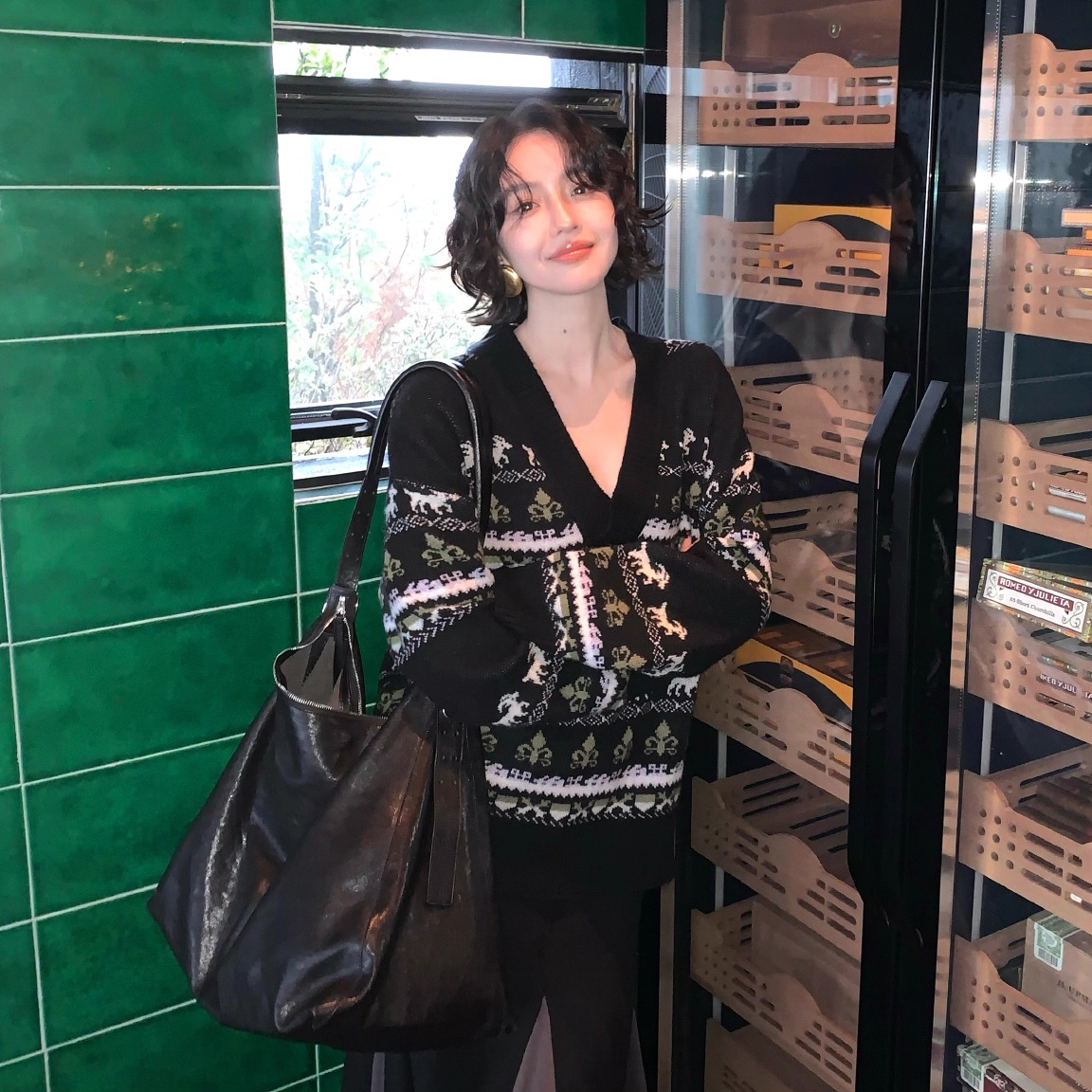 酒午100%羊毛V领费尔岛针织毛衣