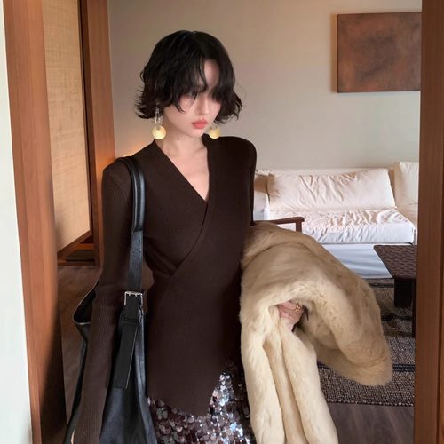 酒午港风复古交叉短款针织衫上衣