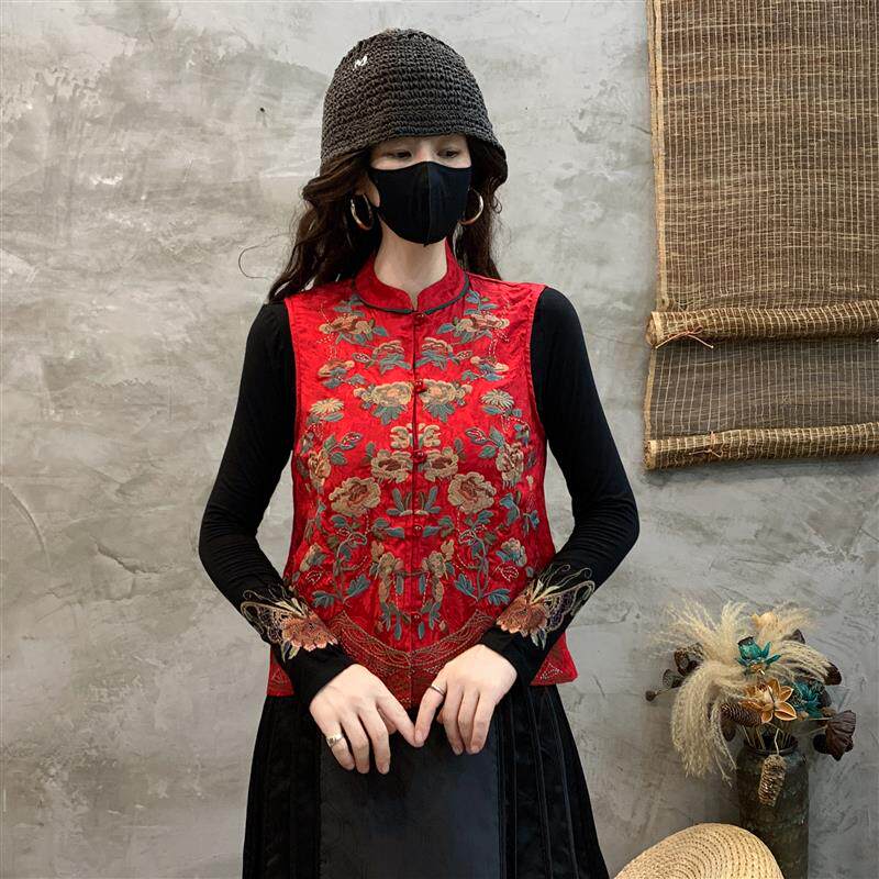 新中式穿搭民族风刺绣唐装上衣女春秋国风短款马甲