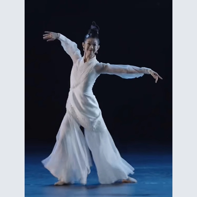 桃李杯剧目艺考表演服云中君舞蹈