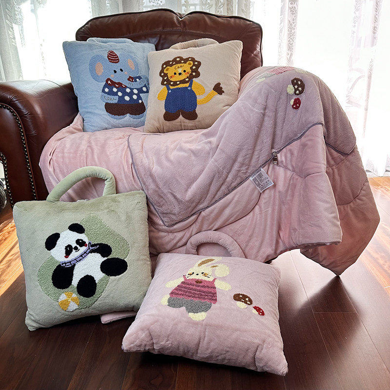 冬款卡通加厚保暖抱枕被子二合一午休被牛奶绒办公汽车沙发折叠被,居家布艺,抱枕被,淘宝优惠券,粉丝福利购,淘宝优惠卷
