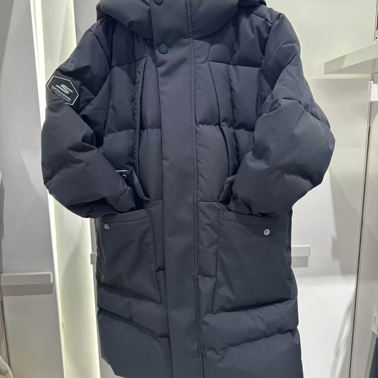 斯凯奇儿童25冬季新款运动户外系列男童中长款鹅绒羽绒服P425B034