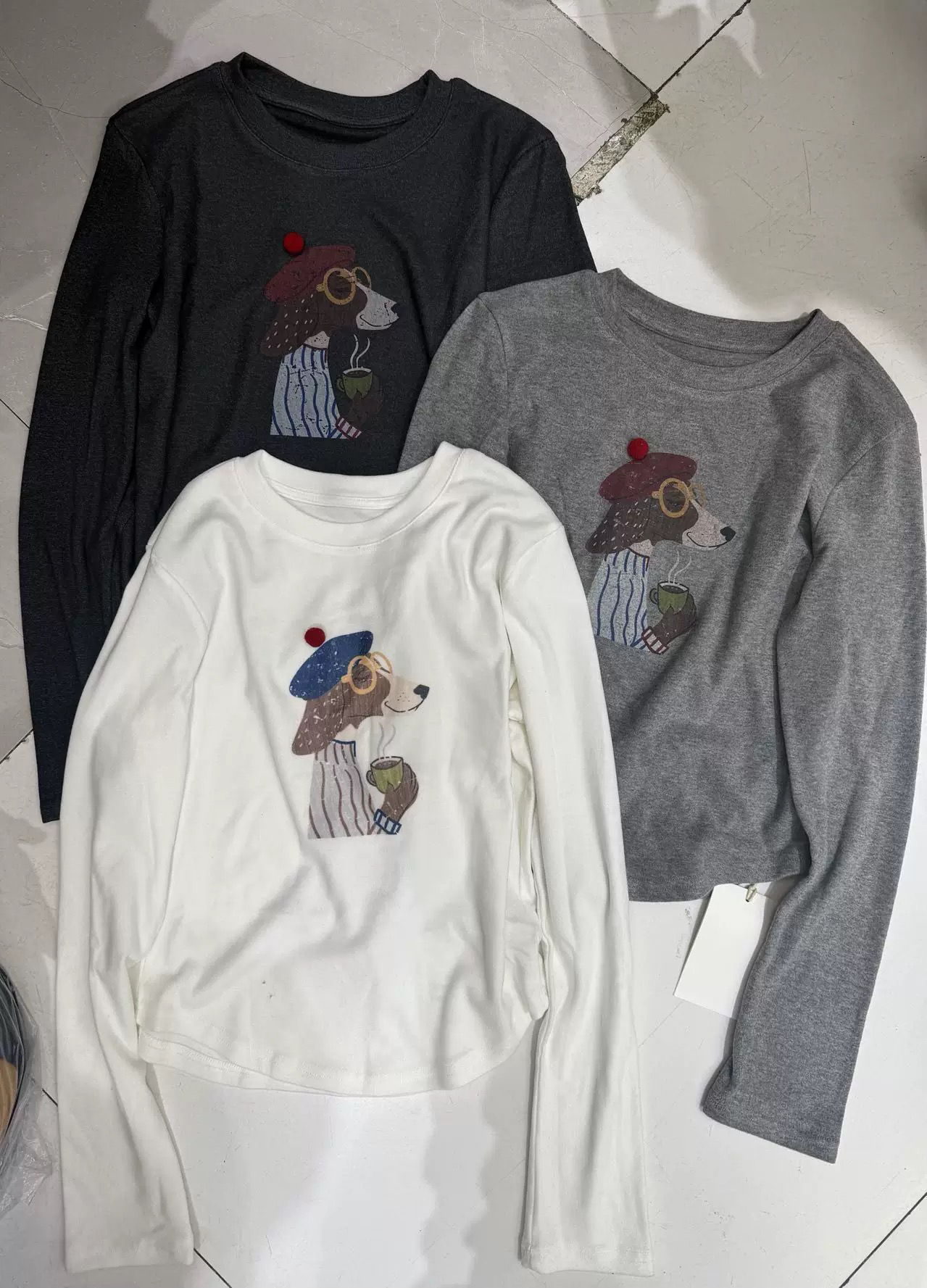 韩伊hanyi正品25冬款卡通狗狗印花长袖T恤女百搭上衣女打底衫