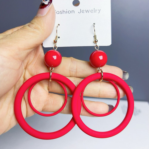 夸张款长玫红耳环ins靓女显脸时尚气质高级超长洋气圈圈红色耳钩
