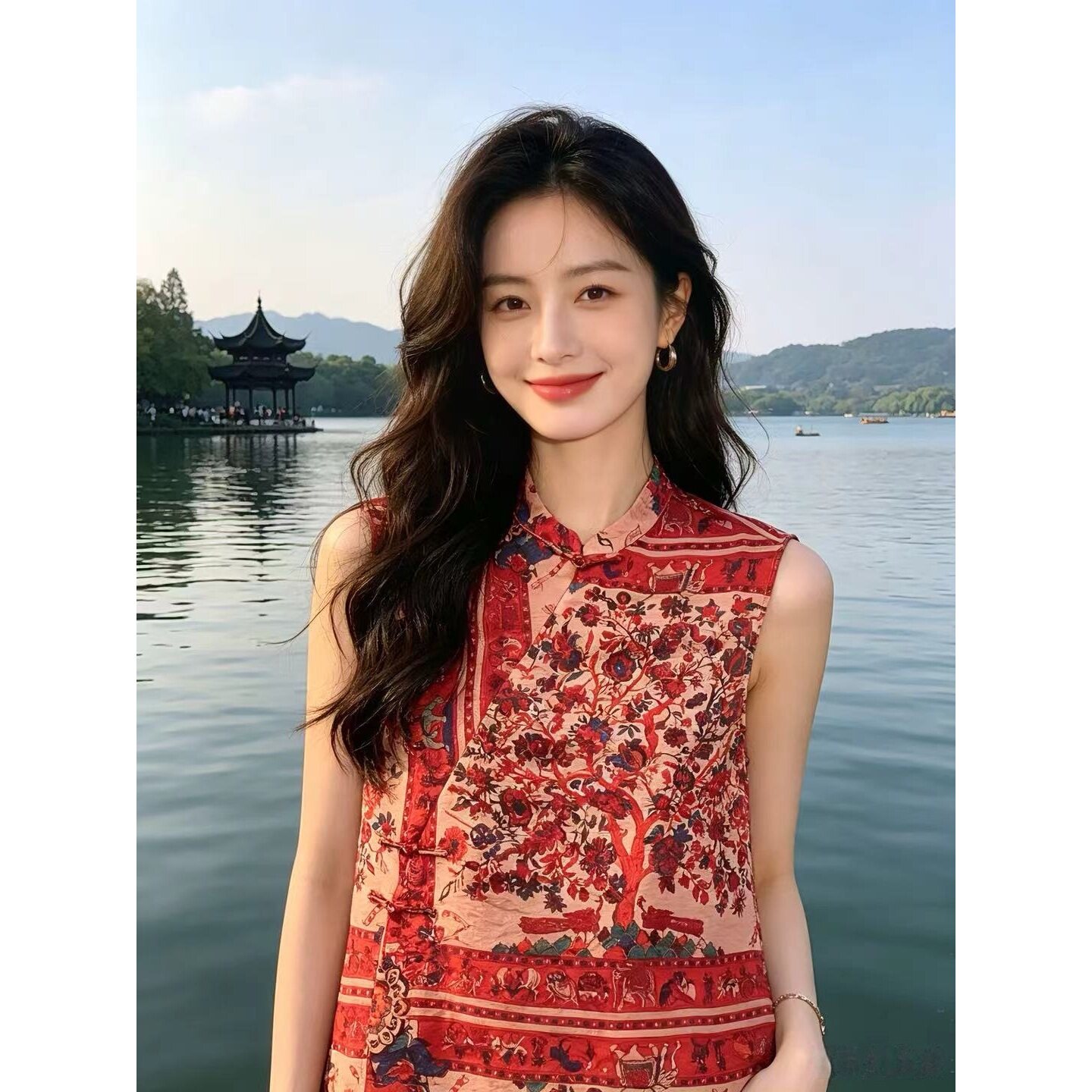 437真丝香云纱花萝发财树印花圆领背心减龄无袖红色立领上衣女