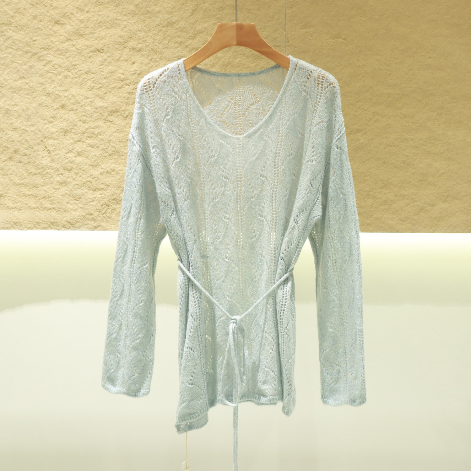 541宽松款针织衫2025秋装新款女装不对称镂空圆领套头短款上衣
