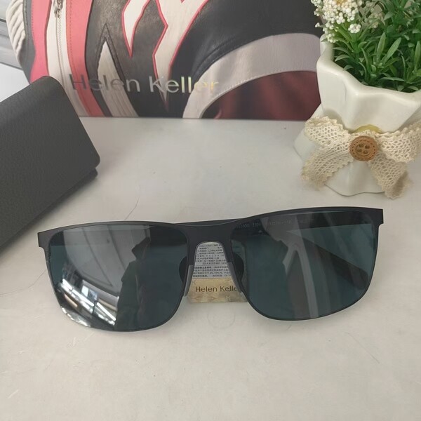 海伦凯勒新款潮流百搭眼镜男士太阳镜运动开车偏光防紫外线H2650