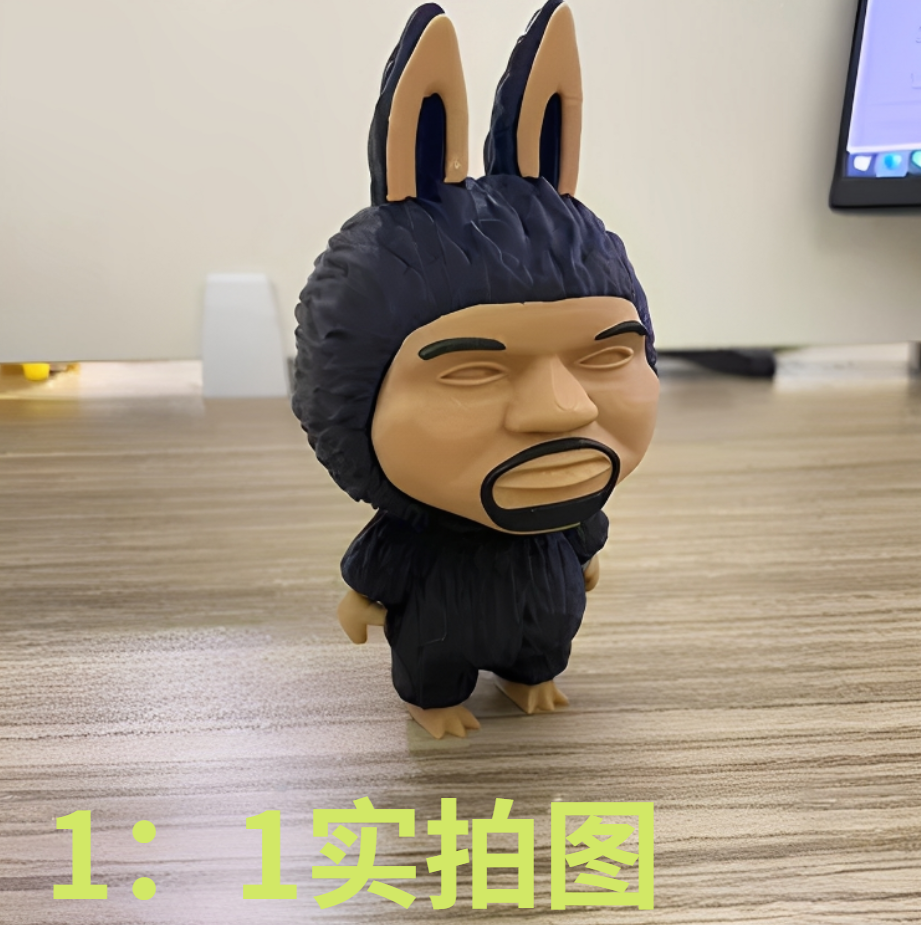 手办玩偶kanye版本侃爷周