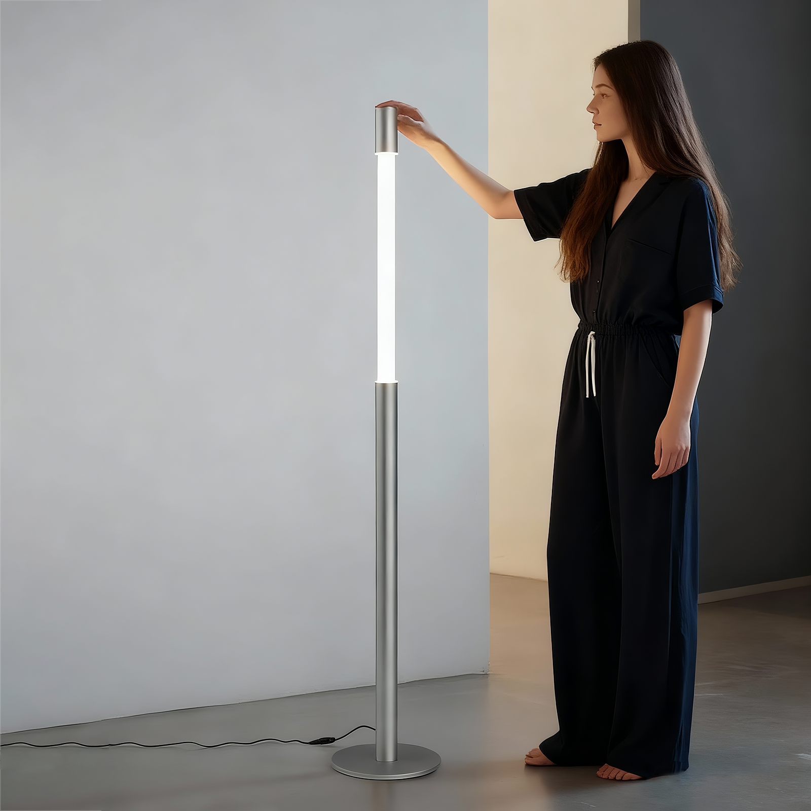 客厅沙发旁护眼升降触摸落地灯