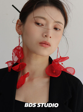 BDS STUDIO超仙长款花瓣气质清冷感银针耳环艺术复古花朵新中式夹