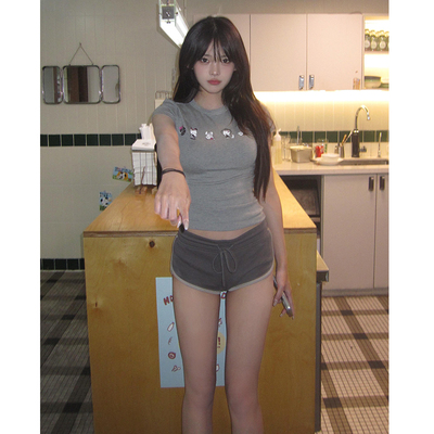 免费试穿！美式复古灰色正肩短袖