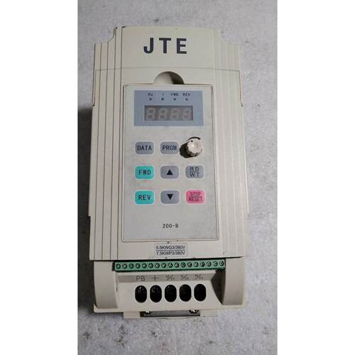 【释迦】金田JTE200变频器 J0055G3 一台。