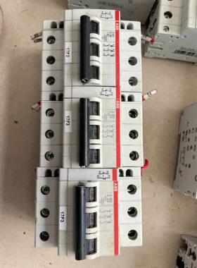 【释迦】ABB S 203 C20带辅助EN 62019