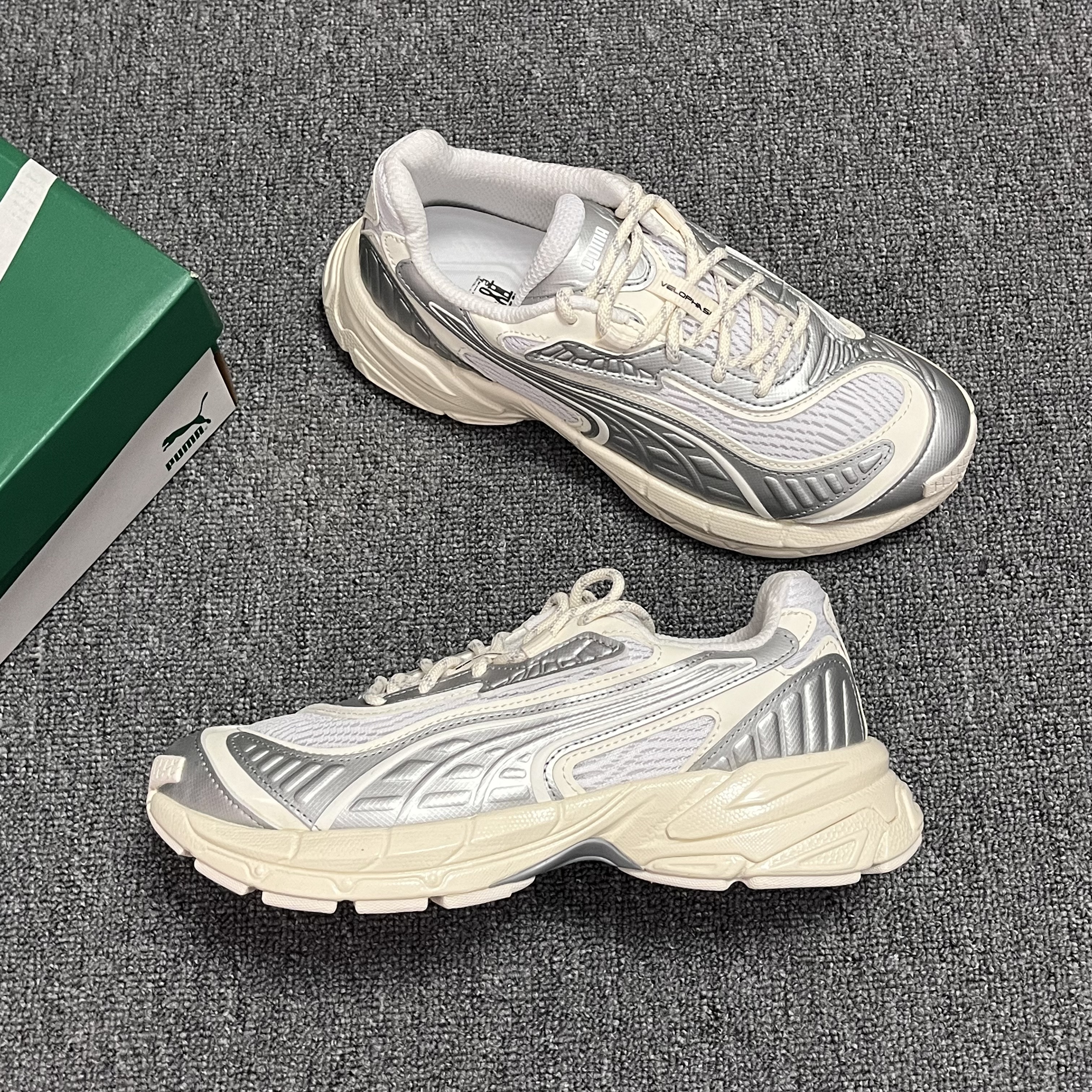 PUMA彪马 Velophasis 织物人造革 舒适 低帮 银色老爹鞋 男女同款